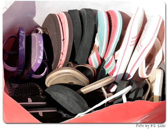 flip-flops.jpg