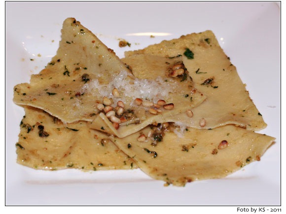 fazzoletti_di_seta_al_pesto.jpg